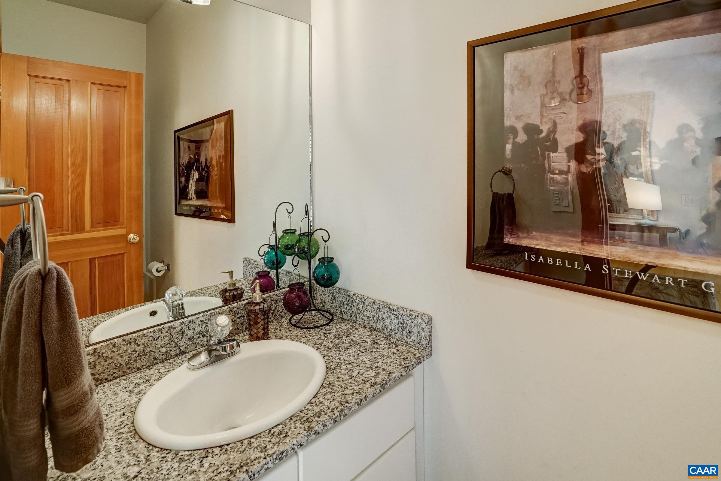 Powder room
