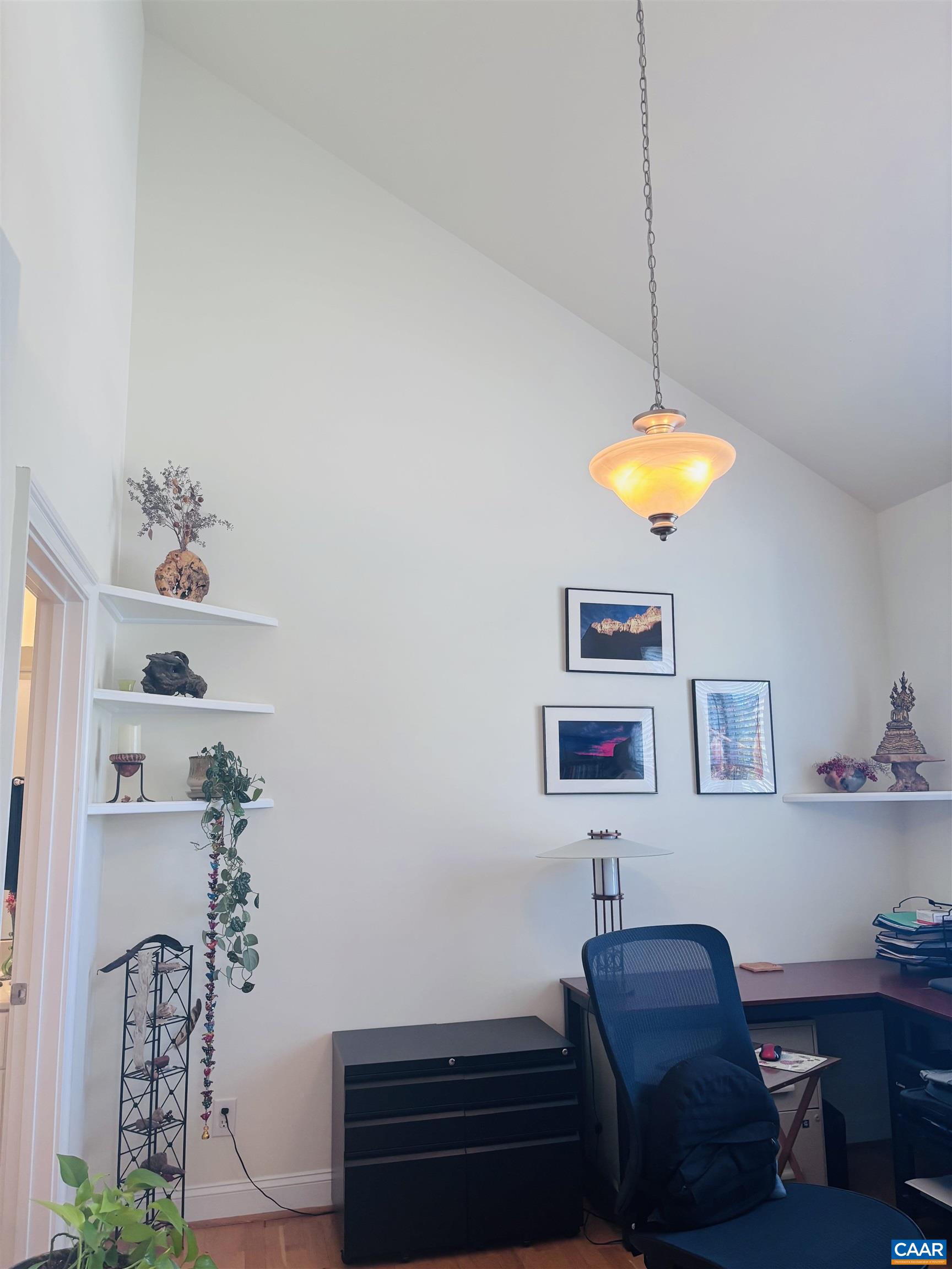 949 GLENWOOD STATION LN, CHARLOTTESVILLE, Virginia 22901, 3 Bedrooms Bedrooms, ,3 BathroomsBathrooms,Residential,949 GLENWOOD STATION LN,677972 MLS # 677972