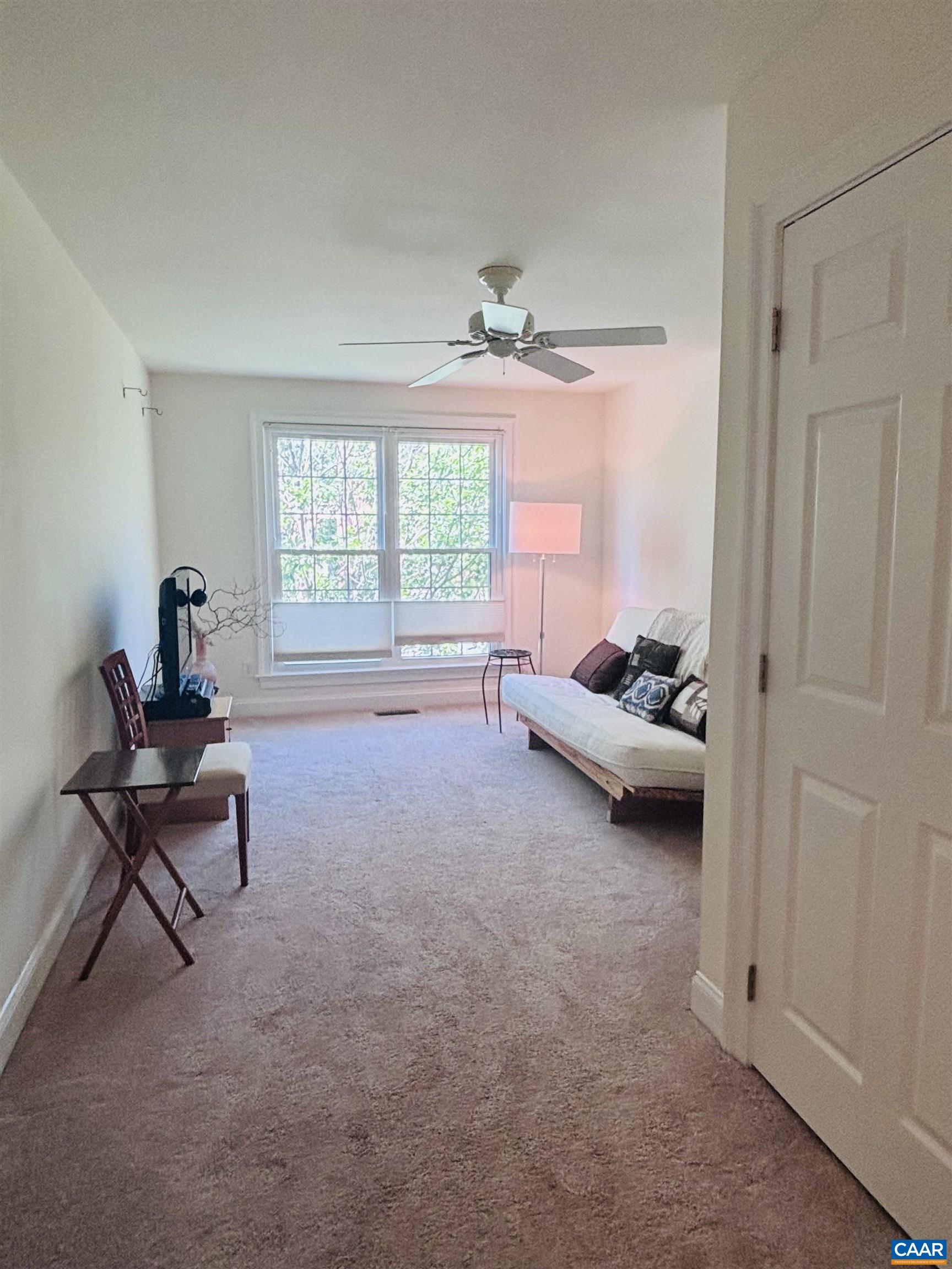 949 GLENWOOD STATION LN, CHARLOTTESVILLE, Virginia 22901, 3 Bedrooms Bedrooms, ,3 BathroomsBathrooms,Residential,949 GLENWOOD STATION LN,677972 MLS # 677972