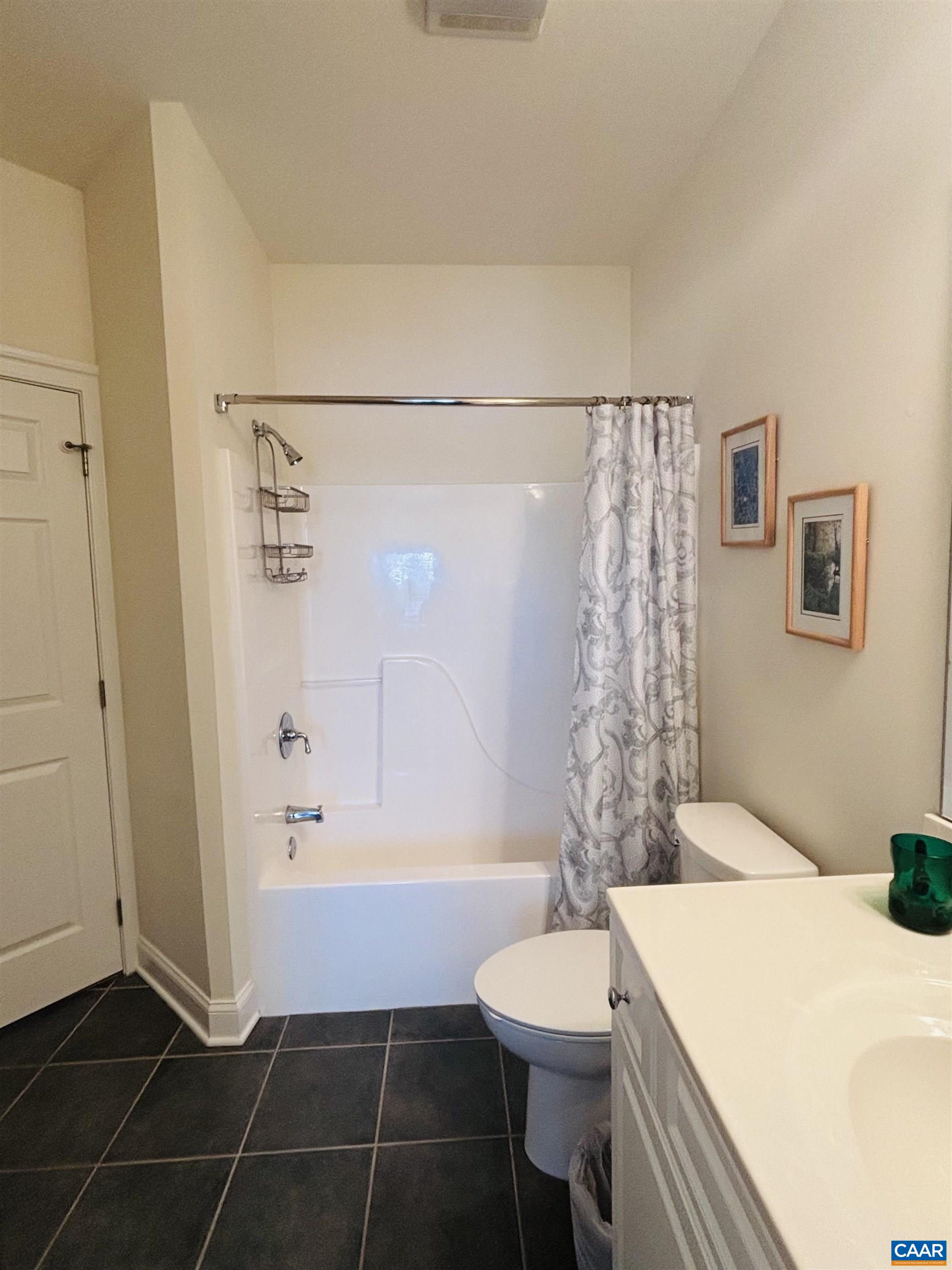 949 GLENWOOD STATION LN, CHARLOTTESVILLE, Virginia 22901, 3 Bedrooms Bedrooms, ,3 BathroomsBathrooms,Residential,949 GLENWOOD STATION LN,677972 MLS # 677972
