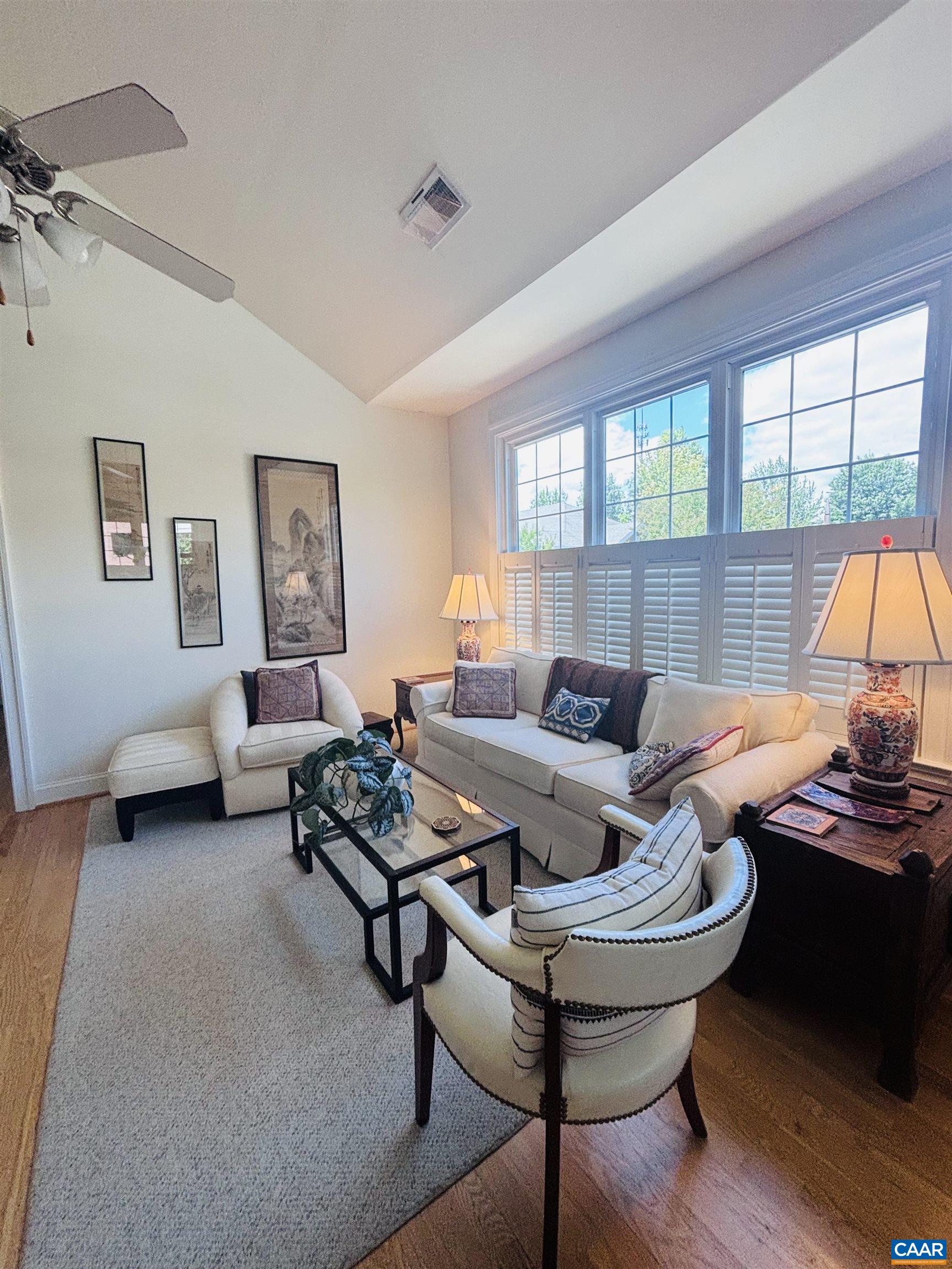 949 GLENWOOD STATION LN, CHARLOTTESVILLE, Virginia 22901, 3 Bedrooms Bedrooms, ,3 BathroomsBathrooms,Residential,949 GLENWOOD STATION LN,677972 MLS # 677972