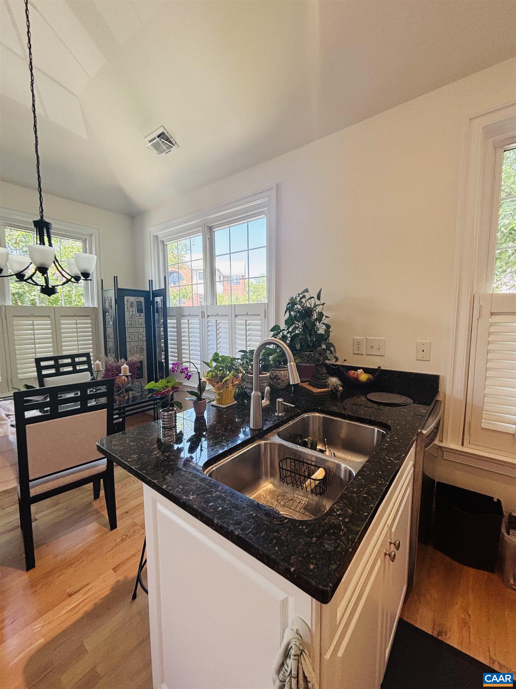 949 GLENWOOD STATION LN, CHARLOTTESVILLE, Virginia 22901, 3 Bedrooms Bedrooms, ,3 BathroomsBathrooms,Residential,949 GLENWOOD STATION LN,677972 MLS # 677972