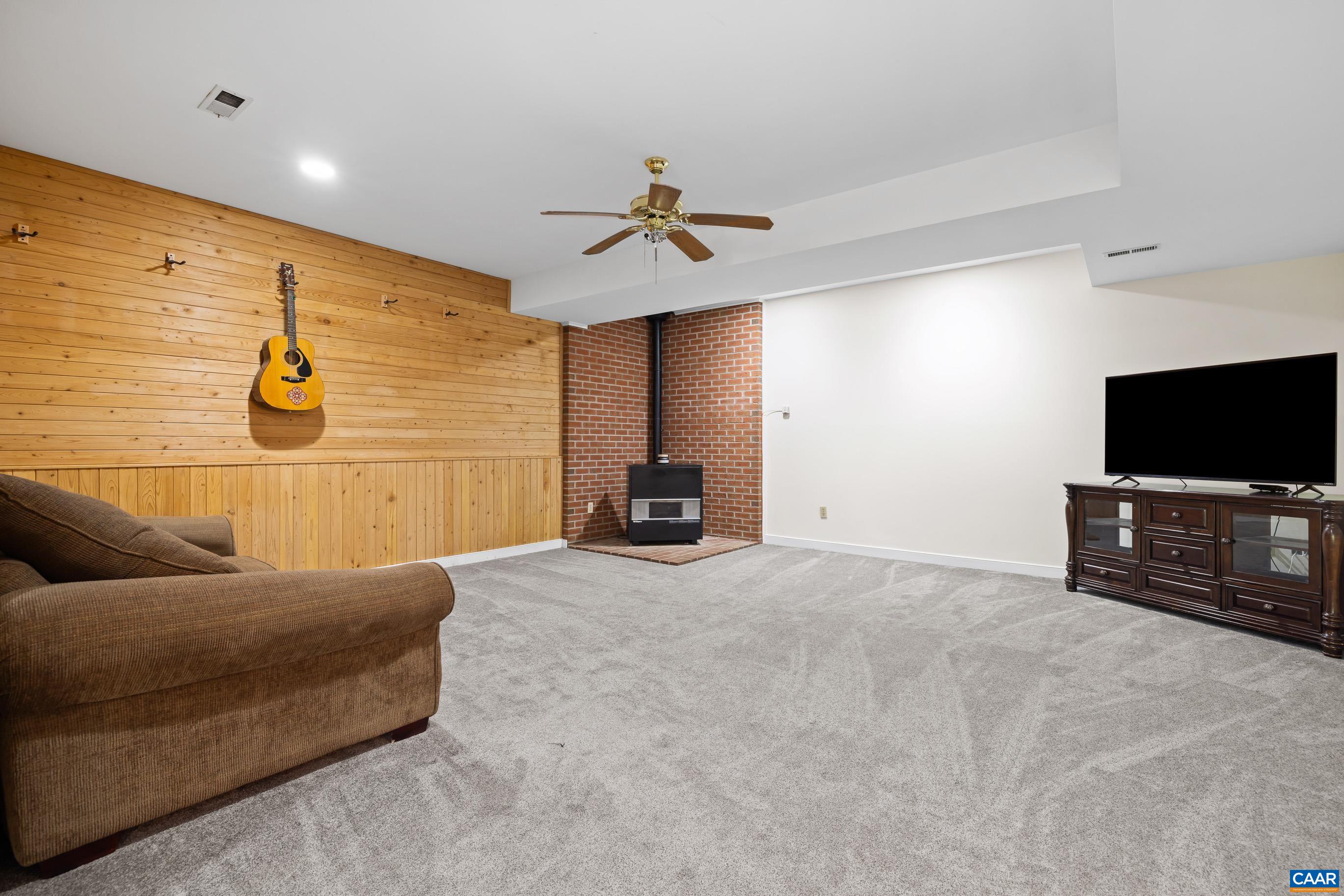 582 SPRING HILL DR, GORDONSVILLE, Virginia 22942, 3 Bedrooms Bedrooms, ,3 BathroomsBathrooms,Residential,582 SPRING HILL DR,677981 MLS # 677981