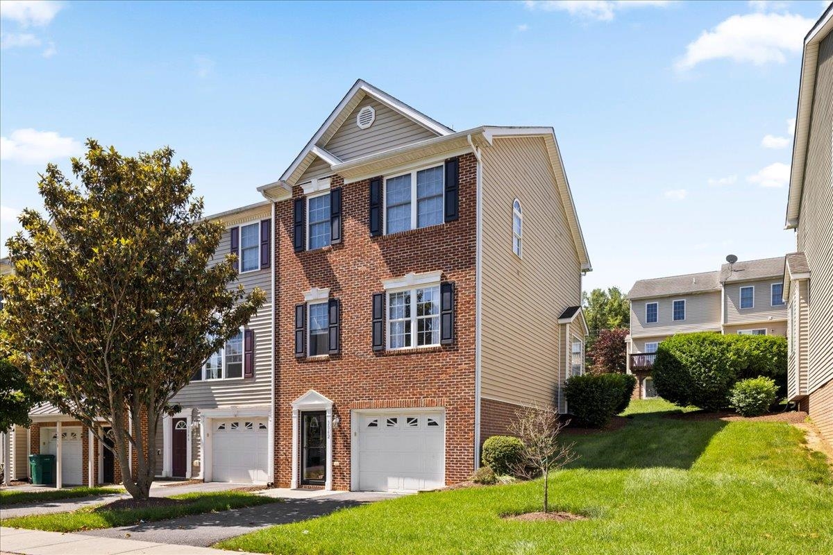 3042 CRYSTAL SPRING LN, ROCKINGHAM, Virginia 22801, 3 Bedrooms Bedrooms, ,2 BathroomsBathrooms,Residential,3042 CRYSTAL SPRING LN,677991 MLS # 677991