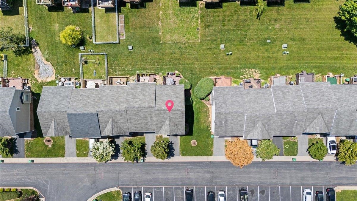 3042 CRYSTAL SPRING LN, ROCKINGHAM, Virginia 22801, 3 Bedrooms Bedrooms, ,2 BathroomsBathrooms,Residential,3042 CRYSTAL SPRING LN,677991 MLS # 677991
