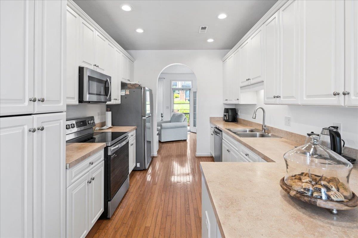 3042 CRYSTAL SPRING LN, ROCKINGHAM, Virginia 22801, 3 Bedrooms Bedrooms, ,2 BathroomsBathrooms,Residential,3042 CRYSTAL SPRING LN,677991 MLS # 677991