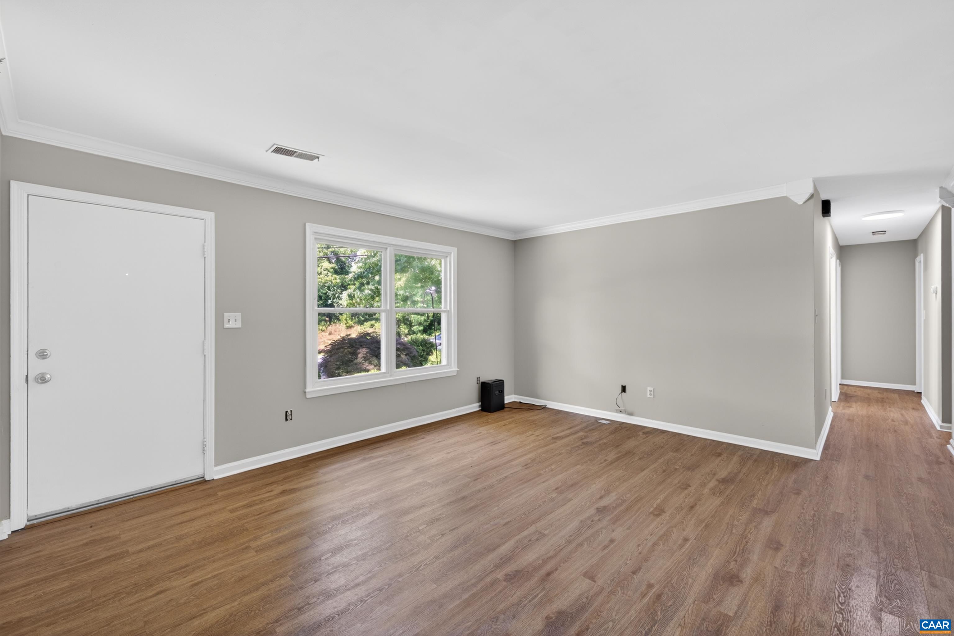 213 OAK ST, CHARLOTTESVILLE, Virginia 22902, 3 Bedrooms Bedrooms, ,1 BathroomBathrooms,Residential,213 OAK ST,677993 MLS # 677993 213 OAK ST, CHARLOTTESVILLE, Virginia 22902, 3 Bedrooms Bedrooms, ,1 BathroomBathrooms,Residential,213 OAK ST,677993 MLS # 677993