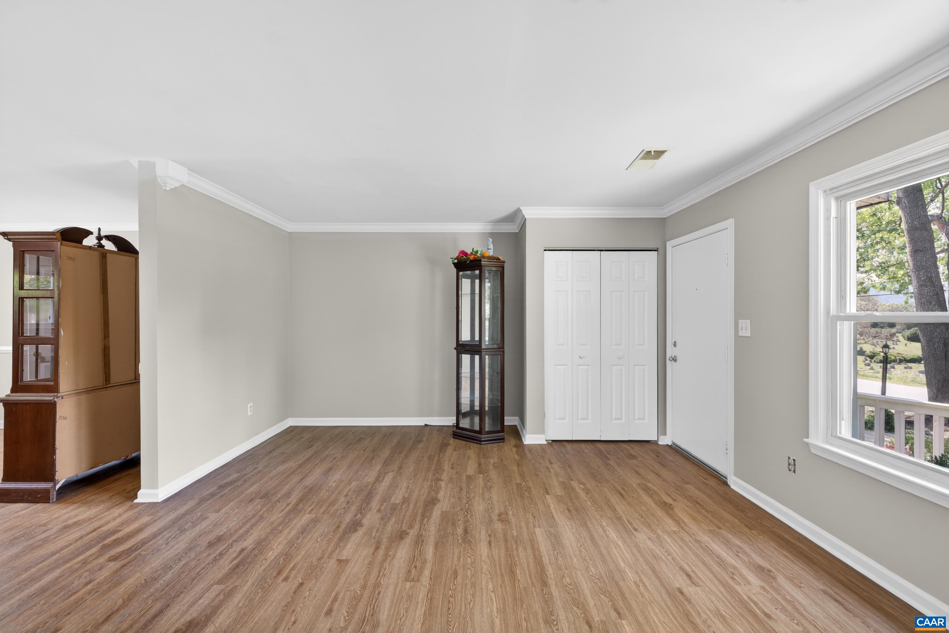 213 OAK ST, CHARLOTTESVILLE, Virginia 22902, 3 Bedrooms Bedrooms, ,1 BathroomBathrooms,Residential,213 OAK ST,677993 MLS # 677993 213 OAK ST, CHARLOTTESVILLE, Virginia 22902, 3 Bedrooms Bedrooms, ,1 BathroomBathrooms,Residential,213 OAK ST,677993 MLS # 677993