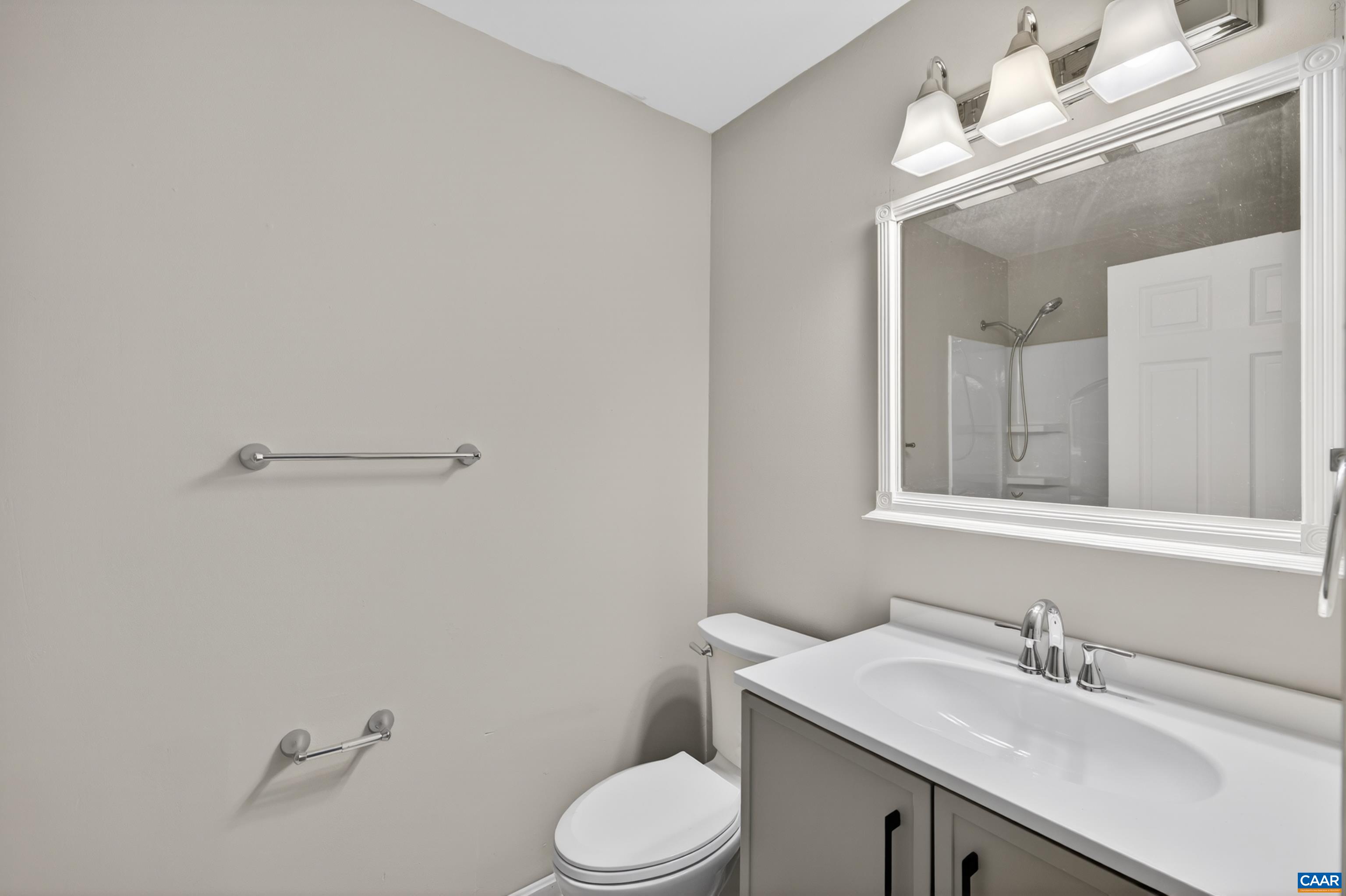 213 OAK ST, CHARLOTTESVILLE, Virginia 22902, 3 Bedrooms Bedrooms, ,1 BathroomBathrooms,Residential,213 OAK ST,677993 MLS # 677993 213 OAK ST, CHARLOTTESVILLE, Virginia 22902, 3 Bedrooms Bedrooms, ,1 BathroomBathrooms,Residential,213 OAK ST,677993 MLS # 677993