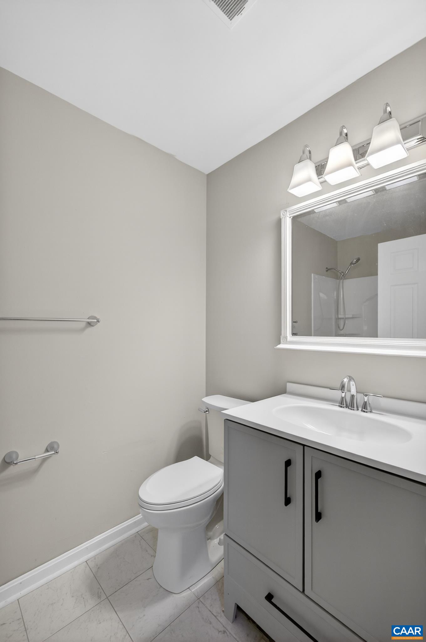 213 OAK ST, CHARLOTTESVILLE, Virginia 22902, 3 Bedrooms Bedrooms, ,1 BathroomBathrooms,Residential,213 OAK ST,677993 MLS # 677993 213 OAK ST, CHARLOTTESVILLE, Virginia 22902, 3 Bedrooms Bedrooms, ,1 BathroomBathrooms,Residential,213 OAK ST,677993 MLS # 677993
