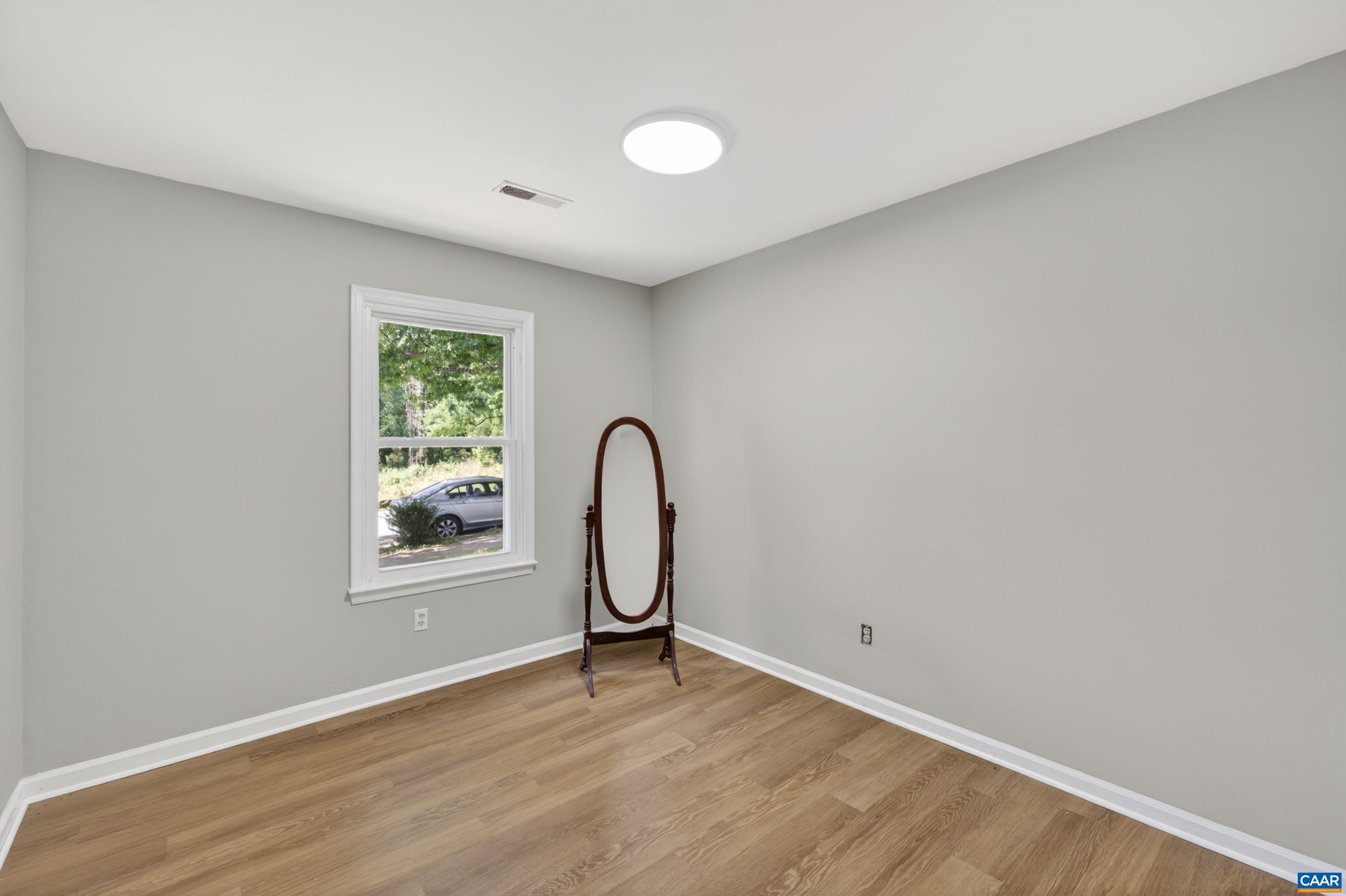 213 OAK ST, CHARLOTTESVILLE, Virginia 22902, 3 Bedrooms Bedrooms, ,1 BathroomBathrooms,Residential,213 OAK ST,677993 MLS # 677993 213 OAK ST, CHARLOTTESVILLE, Virginia 22902, 3 Bedrooms Bedrooms, ,1 BathroomBathrooms,Residential,213 OAK ST,677993 MLS # 677993