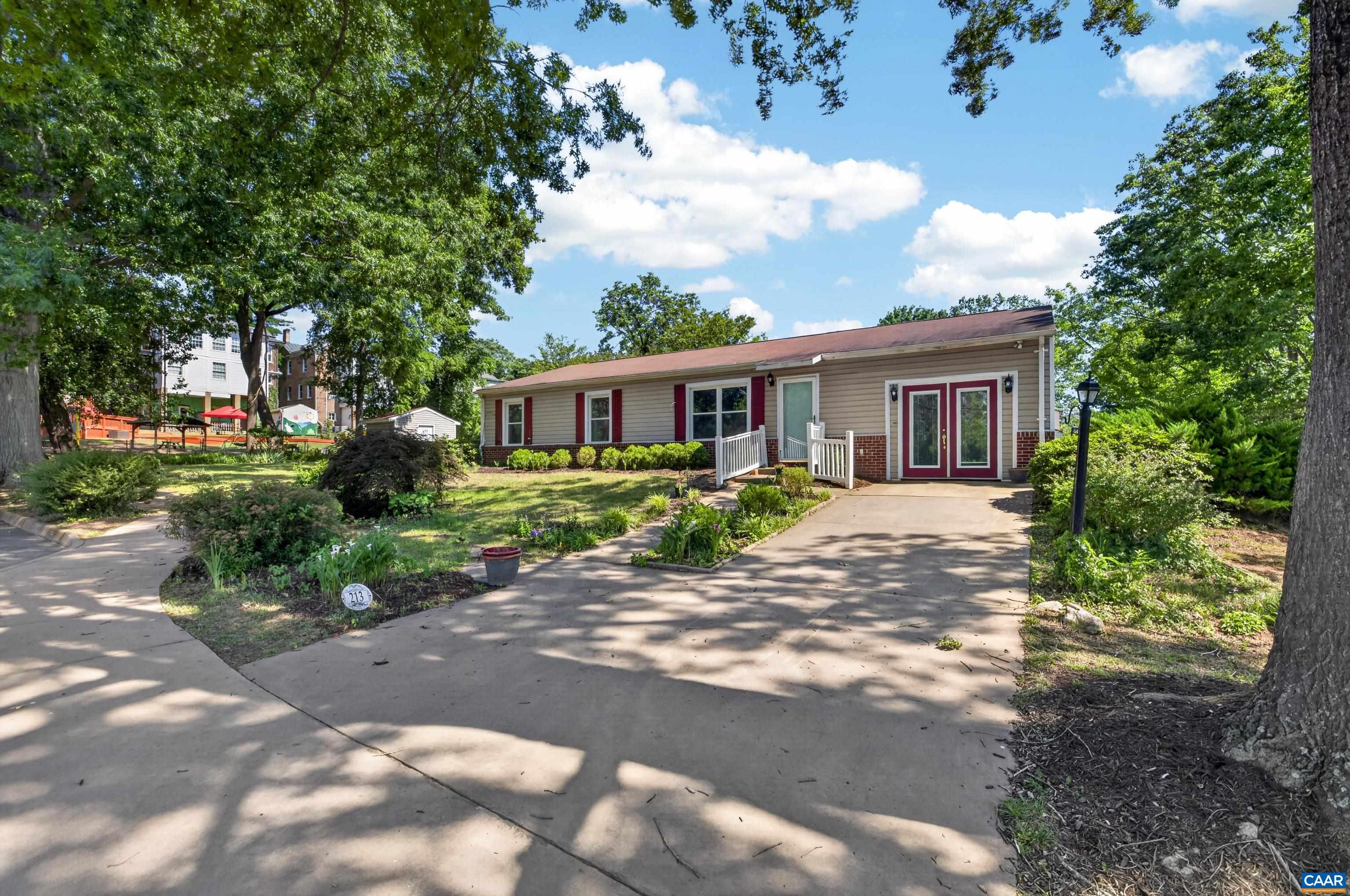 213 OAK ST, CHARLOTTESVILLE, Virginia 22902, 3 Bedrooms Bedrooms, ,1 BathroomBathrooms,Residential,213 OAK ST,677993 MLS # 677993 213 OAK ST, CHARLOTTESVILLE, Virginia 22902, 3 Bedrooms Bedrooms, ,1 BathroomBathrooms,Residential,213 OAK ST,677993 MLS # 677993