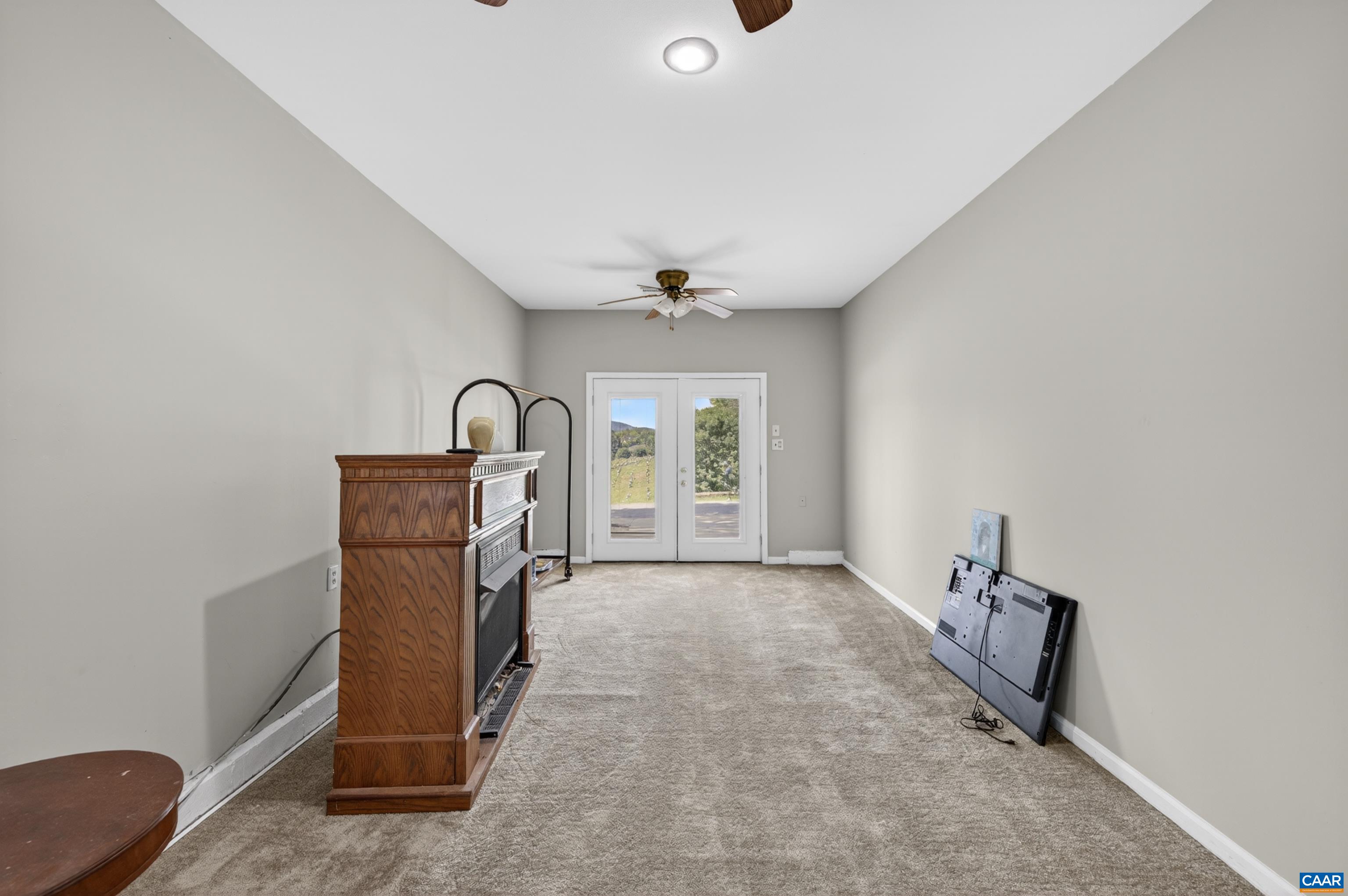 213 OAK ST, CHARLOTTESVILLE, Virginia 22902, 3 Bedrooms Bedrooms, ,1 BathroomBathrooms,Residential,213 OAK ST,677993 MLS # 677993 213 OAK ST, CHARLOTTESVILLE, Virginia 22902, 3 Bedrooms Bedrooms, ,1 BathroomBathrooms,Residential,213 OAK ST,677993 MLS # 677993
