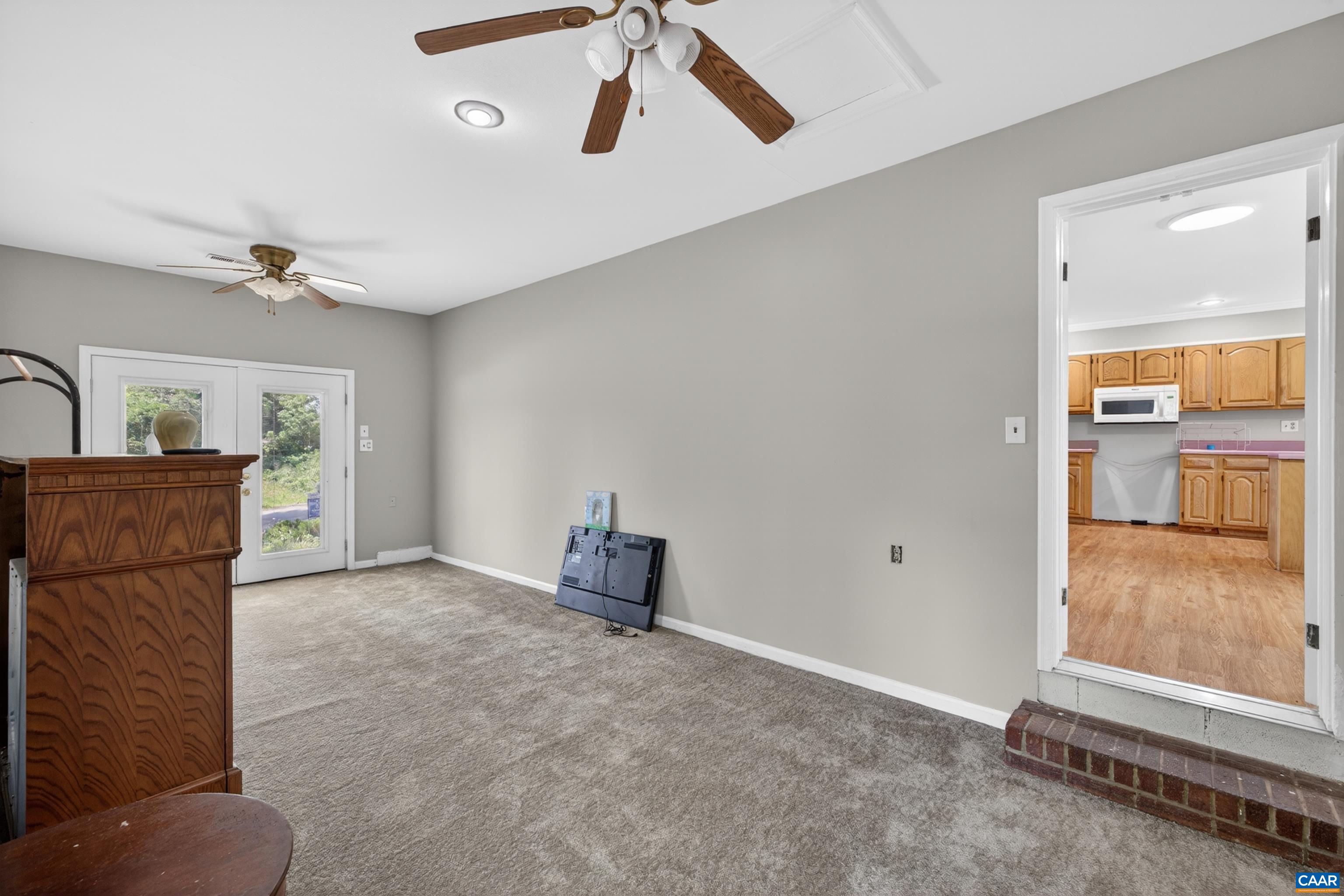 213 OAK ST, CHARLOTTESVILLE, Virginia 22902, 3 Bedrooms Bedrooms, ,1 BathroomBathrooms,Residential,213 OAK ST,677993 MLS # 677993 213 OAK ST, CHARLOTTESVILLE, Virginia 22902, 3 Bedrooms Bedrooms, ,1 BathroomBathrooms,Residential,213 OAK ST,677993 MLS # 677993
