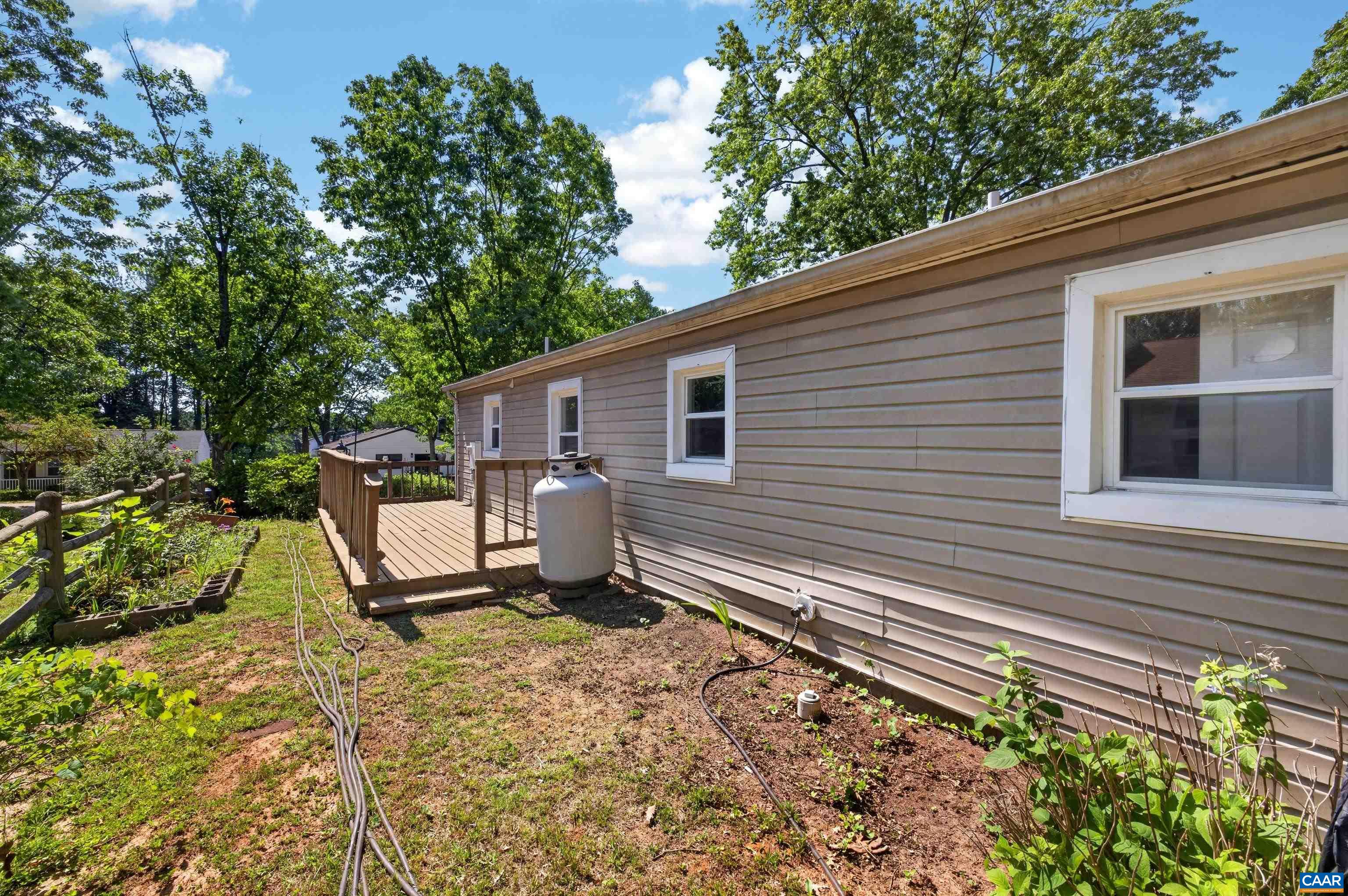 213 OAK ST, CHARLOTTESVILLE, Virginia 22902, 3 Bedrooms Bedrooms, ,1 BathroomBathrooms,Residential,213 OAK ST,677993 MLS # 677993 213 OAK ST, CHARLOTTESVILLE, Virginia 22902, 3 Bedrooms Bedrooms, ,1 BathroomBathrooms,Residential,213 OAK ST,677993 MLS # 677993