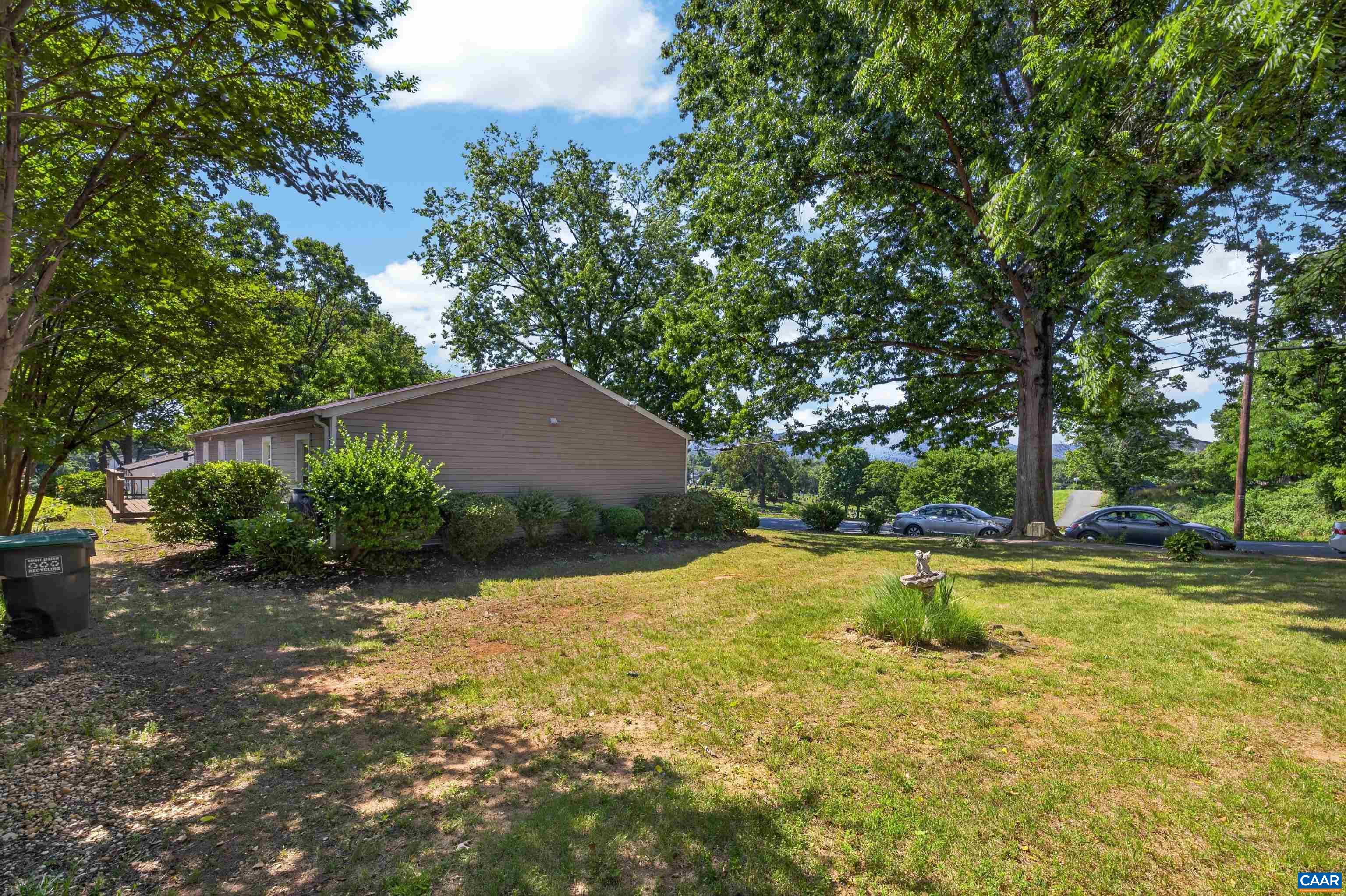 213 OAK ST, CHARLOTTESVILLE, Virginia 22902, 3 Bedrooms Bedrooms, ,1 BathroomBathrooms,Residential,213 OAK ST,677993 MLS # 677993 213 OAK ST, CHARLOTTESVILLE, Virginia 22902, 3 Bedrooms Bedrooms, ,1 BathroomBathrooms,Residential,213 OAK ST,677993 MLS # 677993