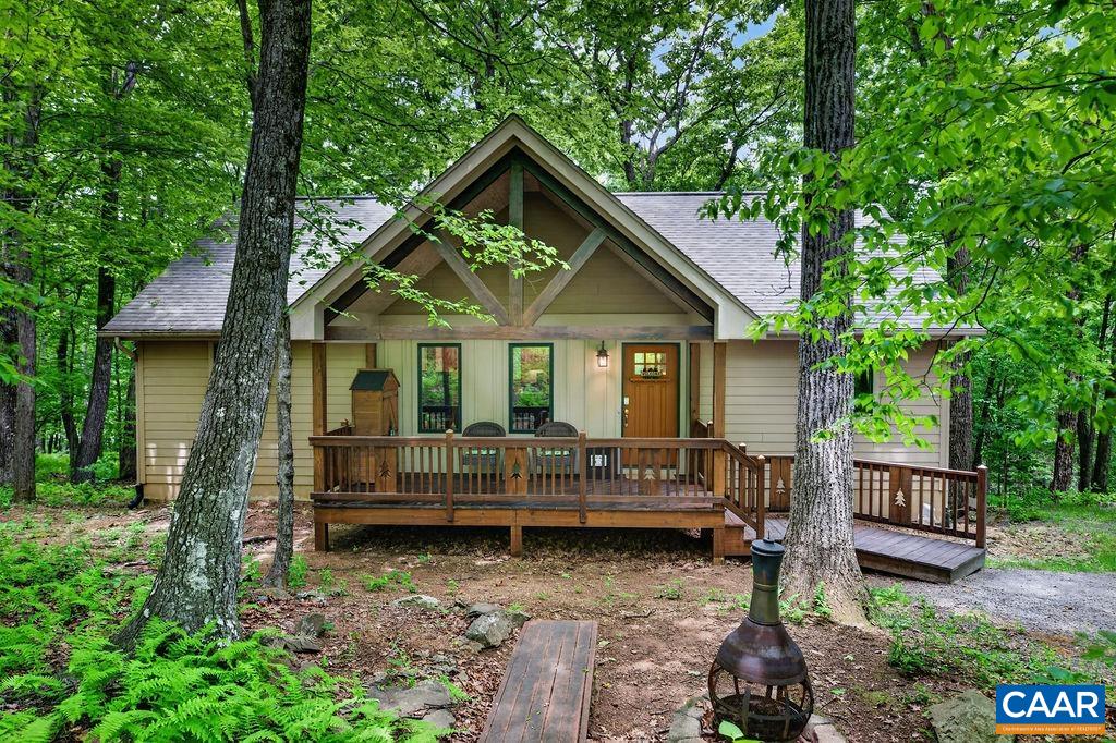 17 PINE SISKIN LN, ROSELAND, Virginia 22967, 5 Bedrooms Bedrooms, ,3 BathroomsBathrooms,Residential,17 PINE SISKIN LN,677998 MLS # 677998