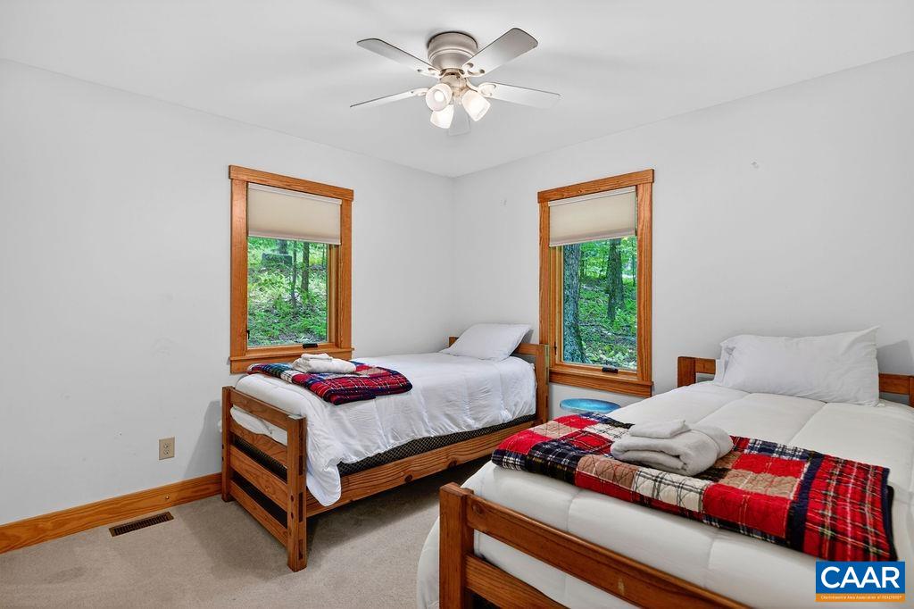 17 PINE SISKIN LN, ROSELAND, Virginia 22967, 5 Bedrooms Bedrooms, ,3 BathroomsBathrooms,Residential,17 PINE SISKIN LN,677998 MLS # 677998