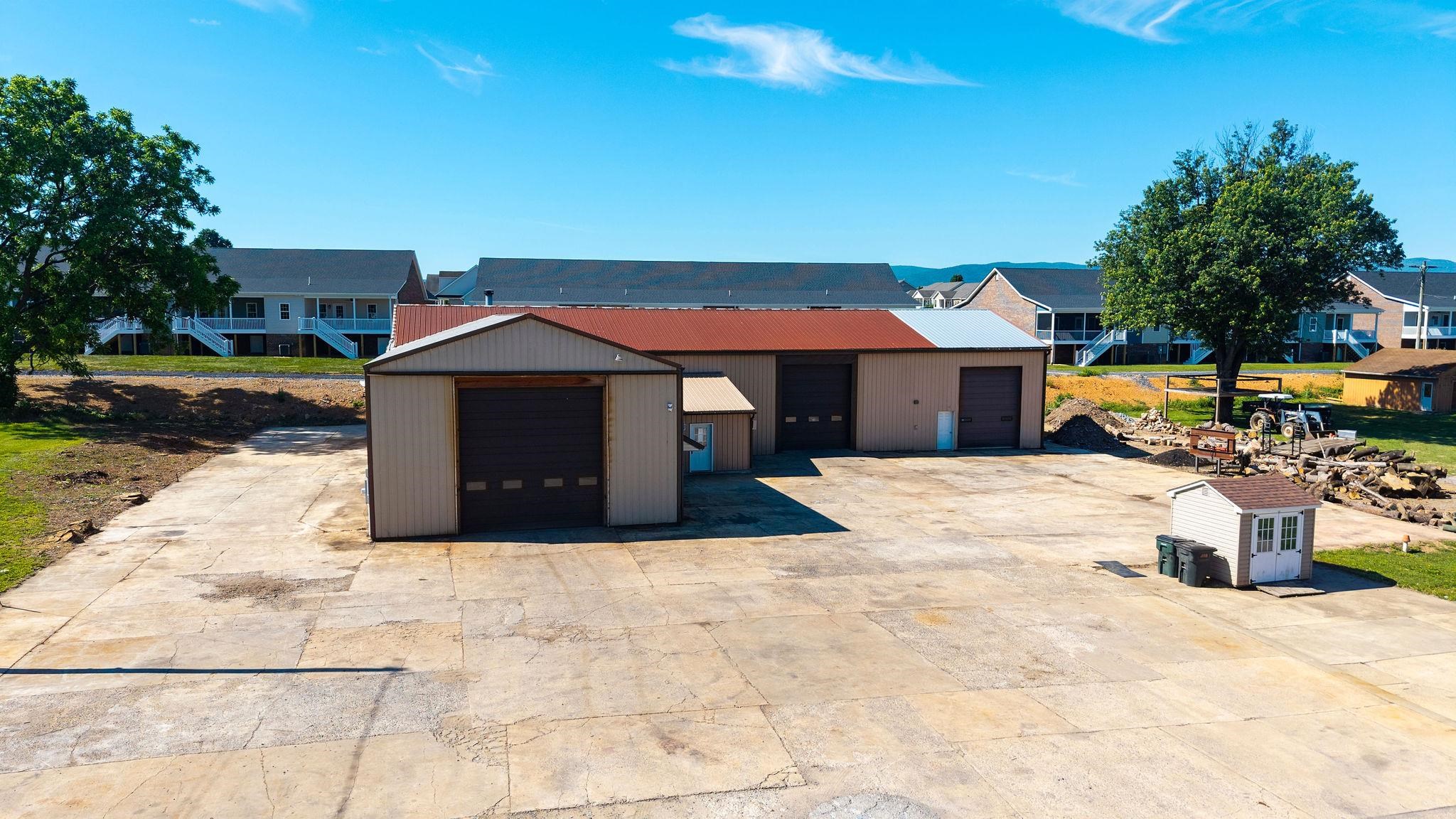 3231 STUARTS DRAFT HWY, STUARTS DRAFT, Virginia 24477, ,Commercial,3231 STUARTS DRAFT HWY,678004 MLS # 678004 3231 STUARTS DRAFT HWY, STUARTS DRAFT, Virginia 24477, ,Commercial,3231 STUARTS DRAFT HWY,678004 MLS # 678004