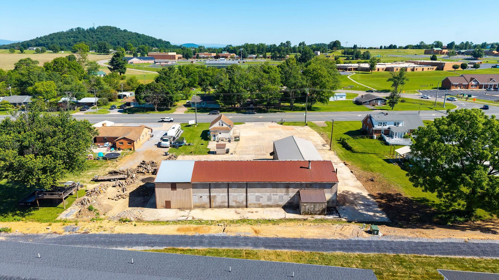 3231 STUARTS DRAFT HWY, STUARTS DRAFT, Virginia 24477, ,Commercial,3231 STUARTS DRAFT HWY,678004 MLS # 678004 3231 STUARTS DRAFT HWY, STUARTS DRAFT, Virginia 24477, ,Commercial,3231 STUARTS DRAFT HWY,678004 MLS # 678004