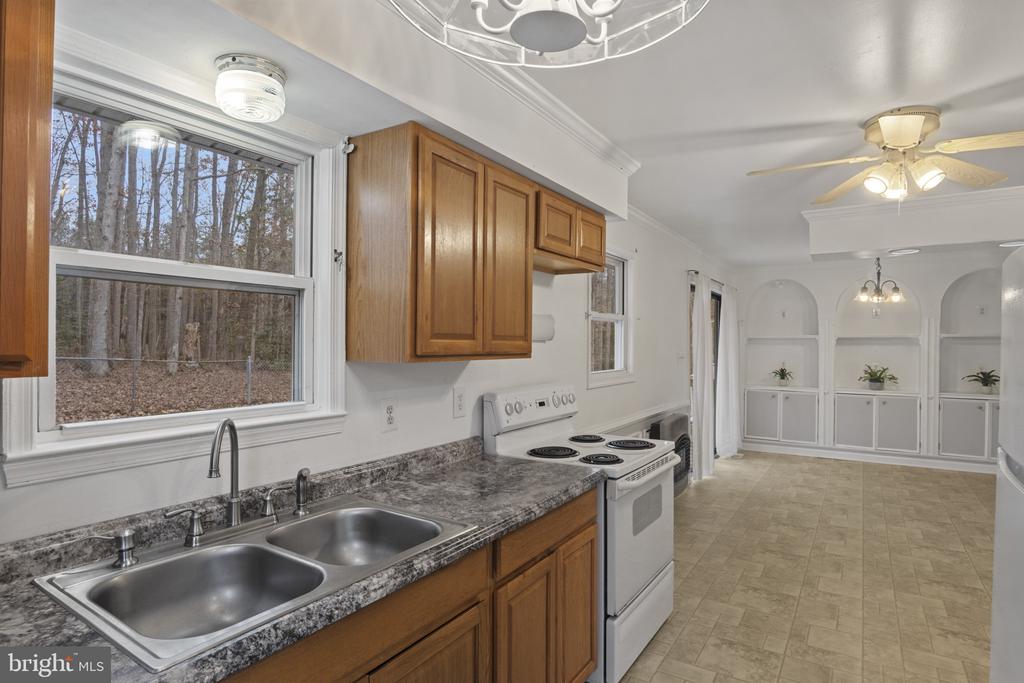 11013 FOREST HOLLOW DR, BUMPASS, Virginia 23024, 4 Bedrooms Bedrooms, ,2 BathroomsBathrooms,Residential,11013 FOREST HOLLOW DR,VASP2040882 MLS # VASP2040882