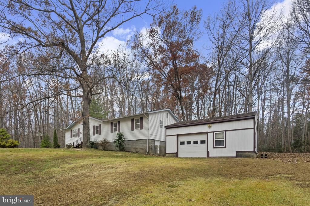 11013 FOREST HOLLOW DR, BUMPASS, Virginia 23024, 4 Bedrooms Bedrooms, ,2 BathroomsBathrooms,Residential,11013 FOREST HOLLOW DR,VASP2040882 MLS # VASP2040882