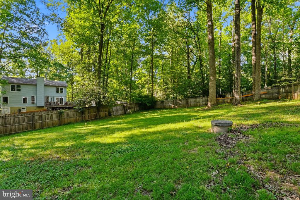 12203 WILDERNESS PARK DR, SPOTSYLVANIA, Virginia 22551, 3 Bedrooms Bedrooms, ,2 BathroomsBathrooms,Residential,12203 WILDERNESS PARK DR,VASP2041834 MLS # VASP2041834