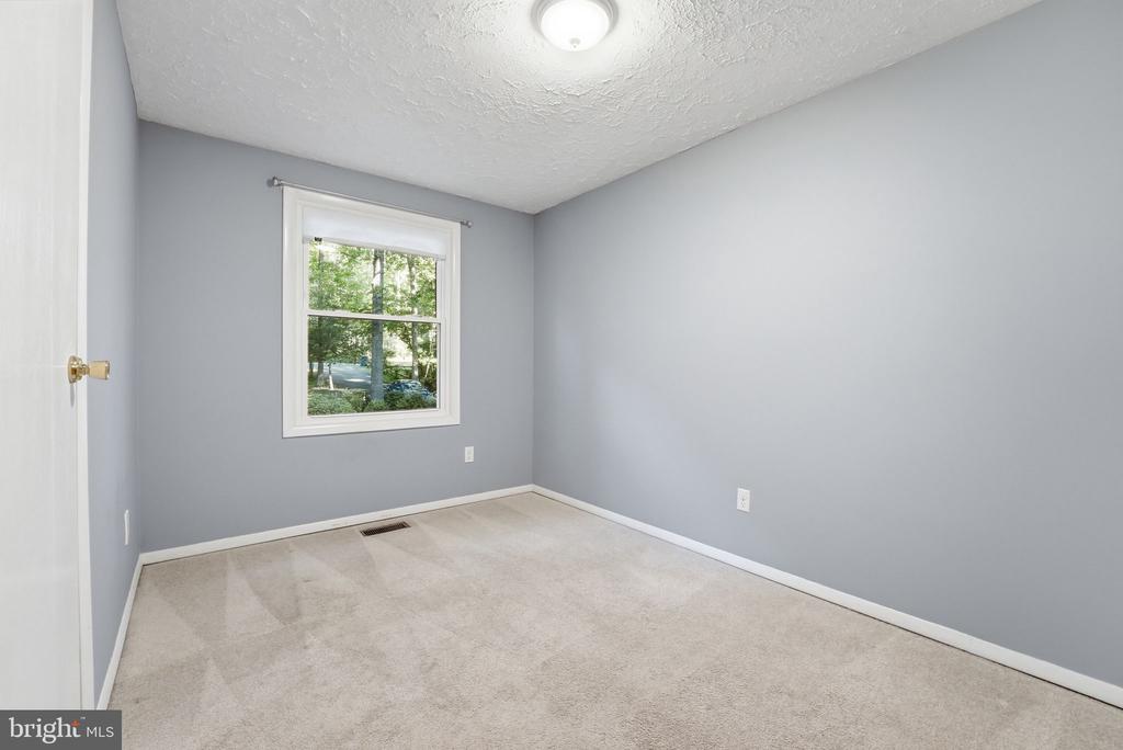 12203 WILDERNESS PARK DR, SPOTSYLVANIA, Virginia 22551, 3 Bedrooms Bedrooms, ,2 BathroomsBathrooms,Residential,12203 WILDERNESS PARK DR,VASP2041834 MLS # VASP2041834