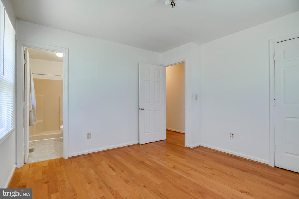 803 WEAVER HOLLOW RD, BANCO, Virginia 22711, 3 Bedrooms Bedrooms, ,2 BathroomsBathrooms,Residential,803 WEAVER HOLLOW RD,VAMA2002774 MLS # VAMA2002774