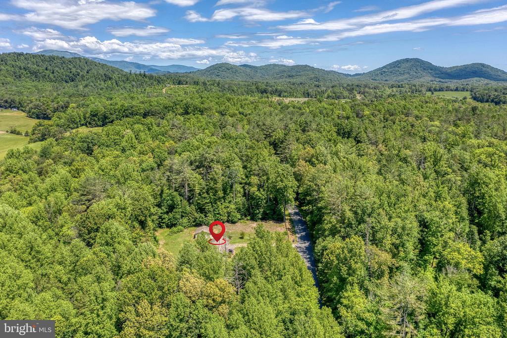 803 WEAVER HOLLOW RD, BANCO, Virginia 22711, 3 Bedrooms Bedrooms, ,2 BathroomsBathrooms,Residential,803 WEAVER HOLLOW RD,VAMA2002774 MLS # VAMA2002774