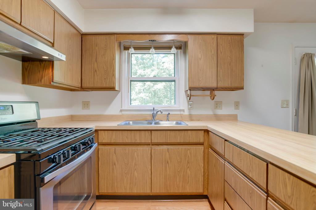 803 WEAVER HOLLOW RD, BANCO, Virginia 22711, 3 Bedrooms Bedrooms, ,2 BathroomsBathrooms,Residential,803 WEAVER HOLLOW RD,VAMA2002774 MLS # VAMA2002774