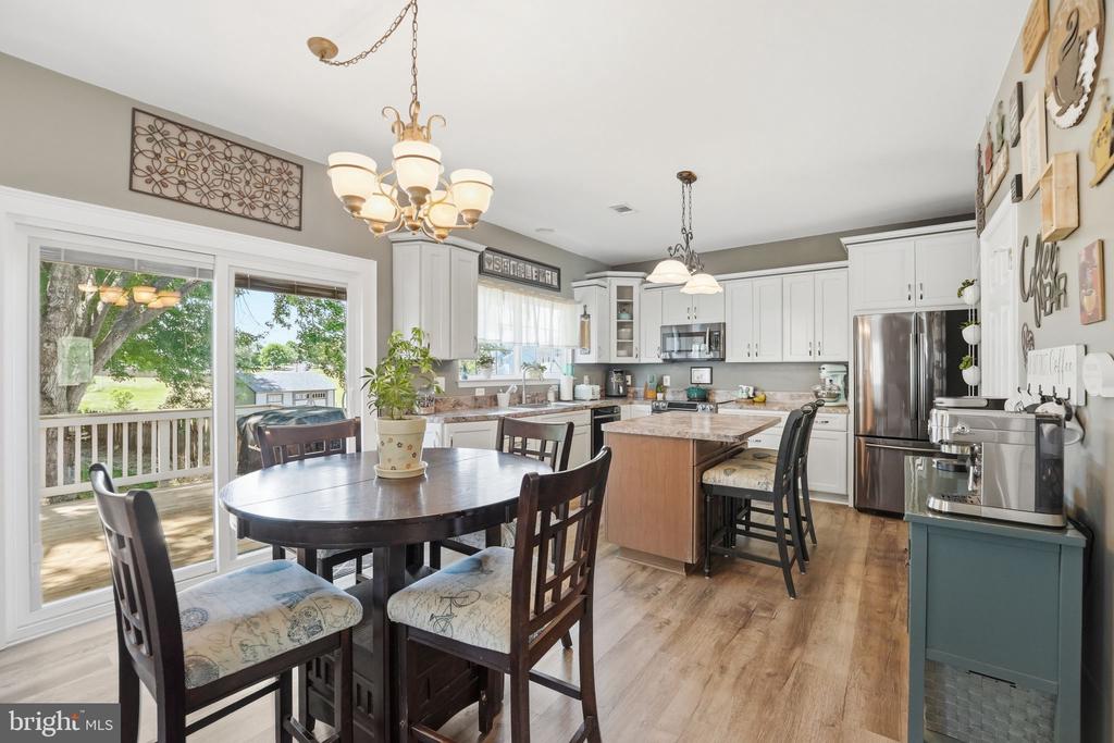 620 KINGS GRANT RD, CULPEPER, Virginia 22701, 4 Bedrooms Bedrooms, ,2 BathroomsBathrooms,Residential,620 KINGS GRANT RD,VACU2013828 MLS # VACU2013828