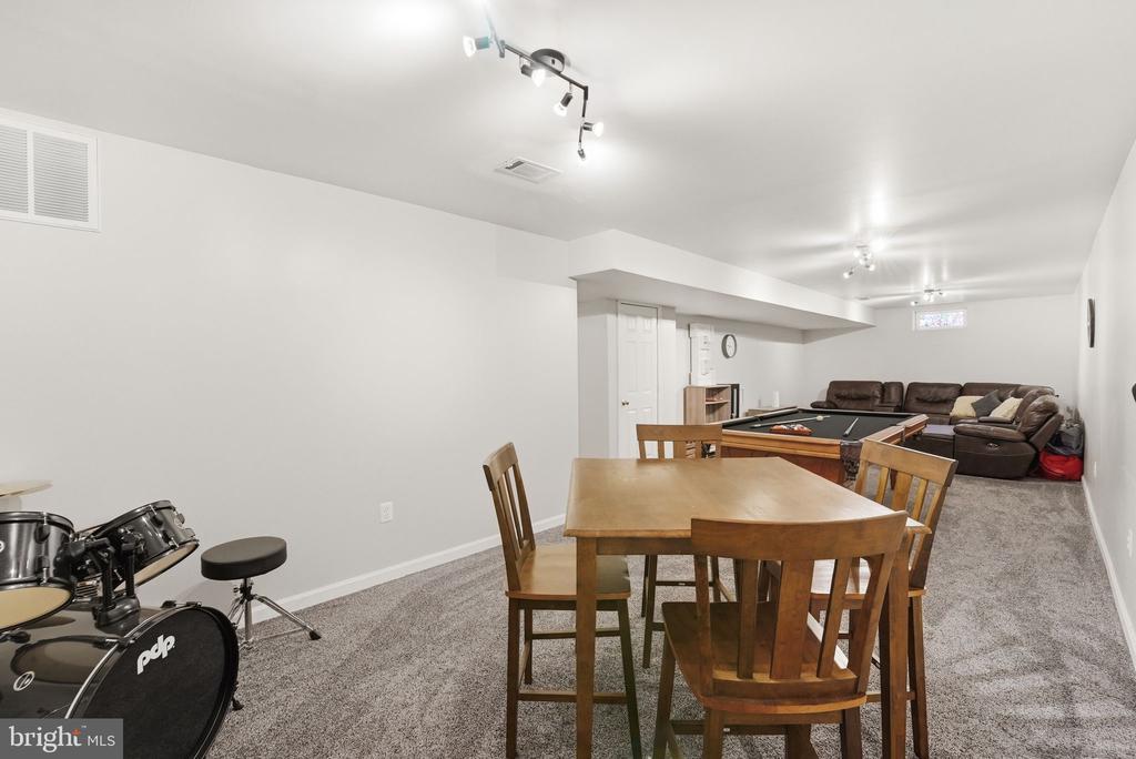 620 KINGS GRANT RD, CULPEPER, Virginia 22701, 4 Bedrooms Bedrooms, ,2 BathroomsBathrooms,Residential,620 KINGS GRANT RD,VACU2013828 MLS # VACU2013828