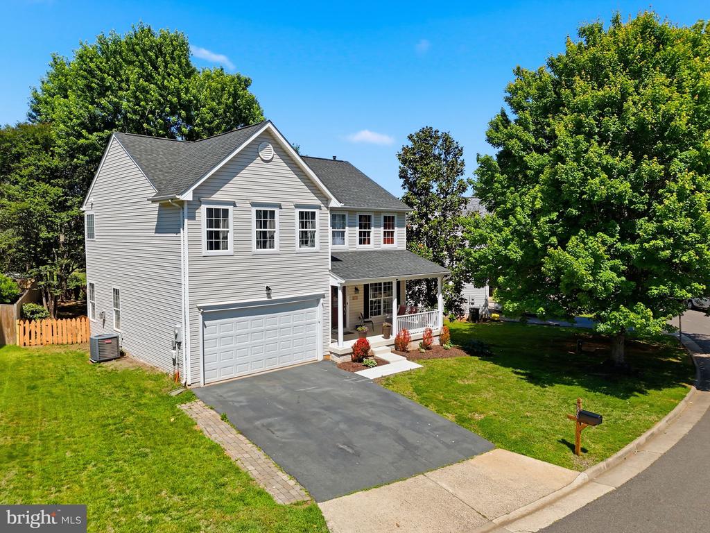 620 KINGS GRANT RD, CULPEPER, Virginia 22701, 4 Bedrooms Bedrooms, ,2 BathroomsBathrooms,Residential,620 KINGS GRANT RD,VACU2013828 MLS # VACU2013828