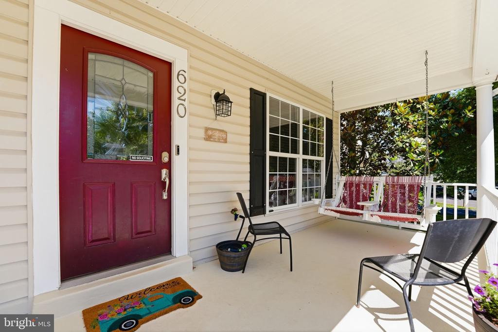 620 KINGS GRANT RD, CULPEPER, Virginia 22701, 4 Bedrooms Bedrooms, ,2 BathroomsBathrooms,Residential,620 KINGS GRANT RD,VACU2013828 MLS # VACU2013828