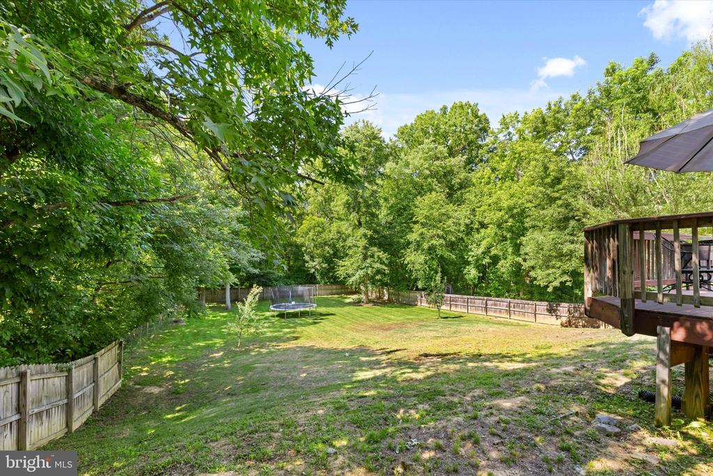 126 VALLEY VIEW RD, FREDERICKSBURG, Virginia 22407, 4 Bedrooms Bedrooms, ,2 BathroomsBathrooms,Residential,BREEZEWOOD,126 VALLEY VIEW RD,VASP2042454 MLS # VASP2042454