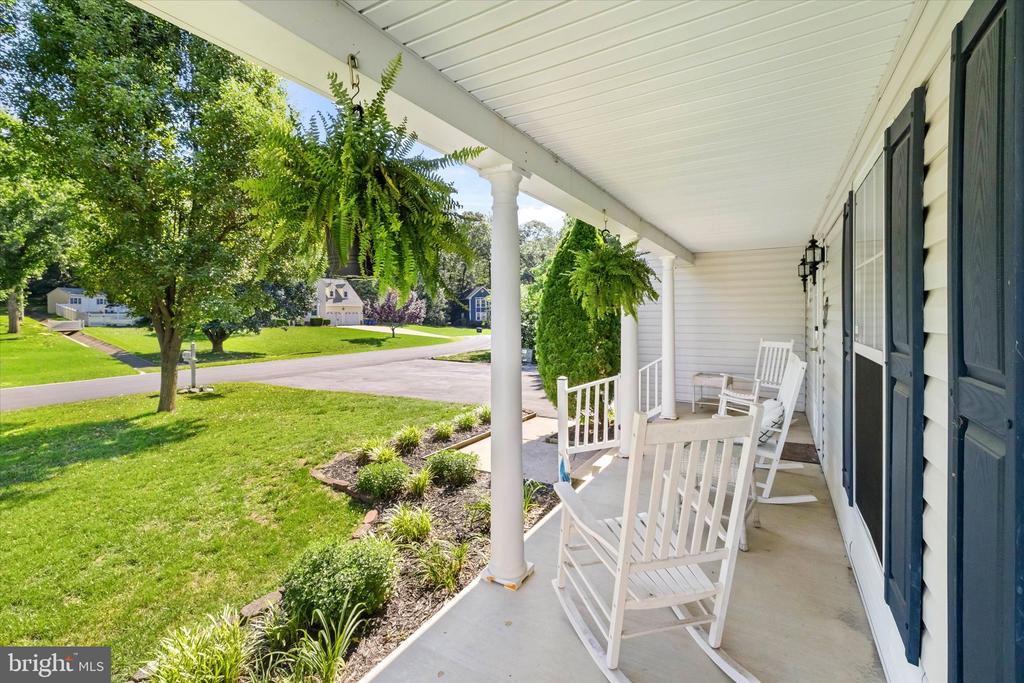 126 VALLEY VIEW RD, FREDERICKSBURG, Virginia 22407, 4 Bedrooms Bedrooms, ,2 BathroomsBathrooms,Residential,BREEZEWOOD,126 VALLEY VIEW RD,VASP2042454 MLS # VASP2042454