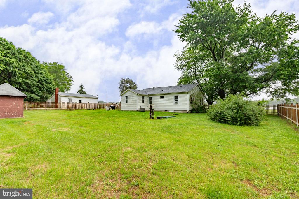 10669 POST OAK RD, SPOTSYLVANIA, Virginia 22551, 3 Bedrooms Bedrooms, ,1 BathroomBathrooms,Residential,10669 POST OAK RD,VASP2040260 MLS # VASP2040260