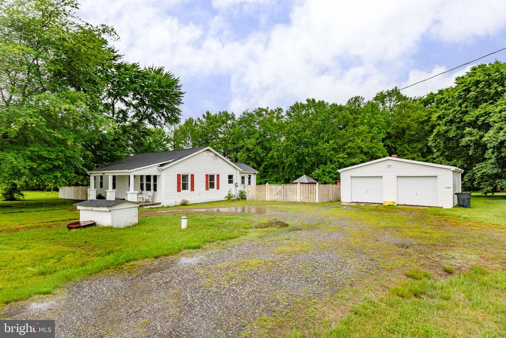 10669 POST OAK RD, SPOTSYLVANIA, Virginia 22551, 3 Bedrooms Bedrooms, ,1 BathroomBathrooms,Residential,10669 POST OAK RD,VASP2040260 MLS # VASP2040260