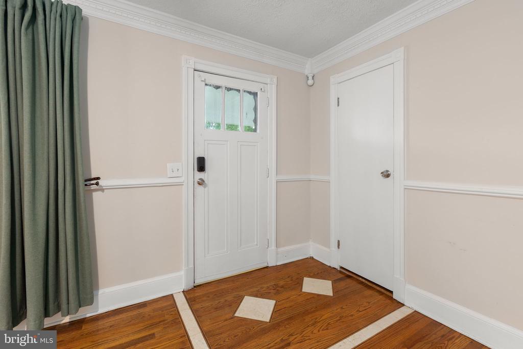 10669 POST OAK RD, SPOTSYLVANIA, Virginia 22551, 3 Bedrooms Bedrooms, ,1 BathroomBathrooms,Residential,10669 POST OAK RD,VASP2040260 MLS # VASP2040260