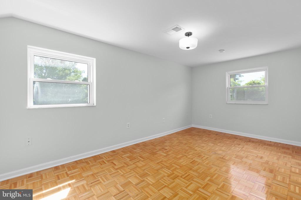 10827 CATHARPIN RD, SPOTSYLVANIA, Virginia 22553, 4 Bedrooms Bedrooms, ,2 BathroomsBathrooms,Residential,10827 CATHARPIN RD,VASP2042314 MLS # VASP2042314