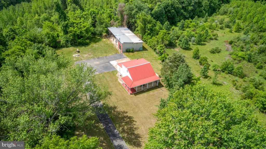 10827 CATHARPIN RD, SPOTSYLVANIA, Virginia 22553, 4 Bedrooms Bedrooms, ,2 BathroomsBathrooms,Residential,10827 CATHARPIN RD,VASP2042314 MLS # VASP2042314