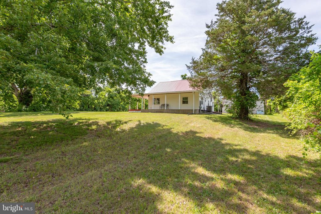 10827 CATHARPIN RD, SPOTSYLVANIA, Virginia 22553, 4 Bedrooms Bedrooms, ,2 BathroomsBathrooms,Residential,10827 CATHARPIN RD,VASP2042314 MLS # VASP2042314