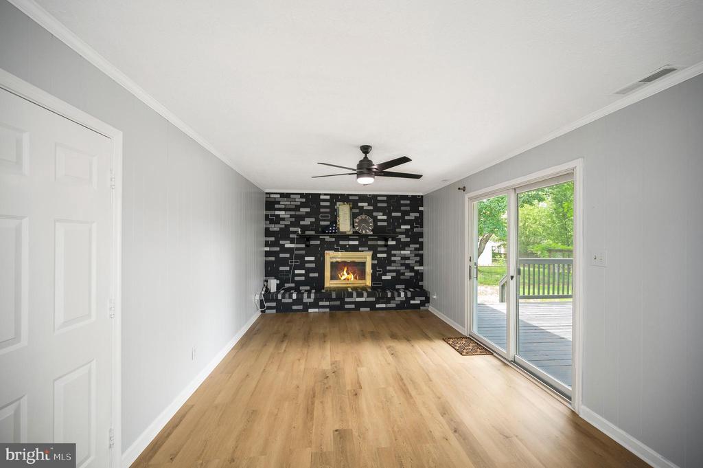 5817 UP A WAY DR, FREDERICKSBURG, Virginia 22407, 3 Bedrooms Bedrooms, ,2 BathroomsBathrooms,Residential,5817 UP A WAY DR,VASP2042538 MLS # VASP2042538