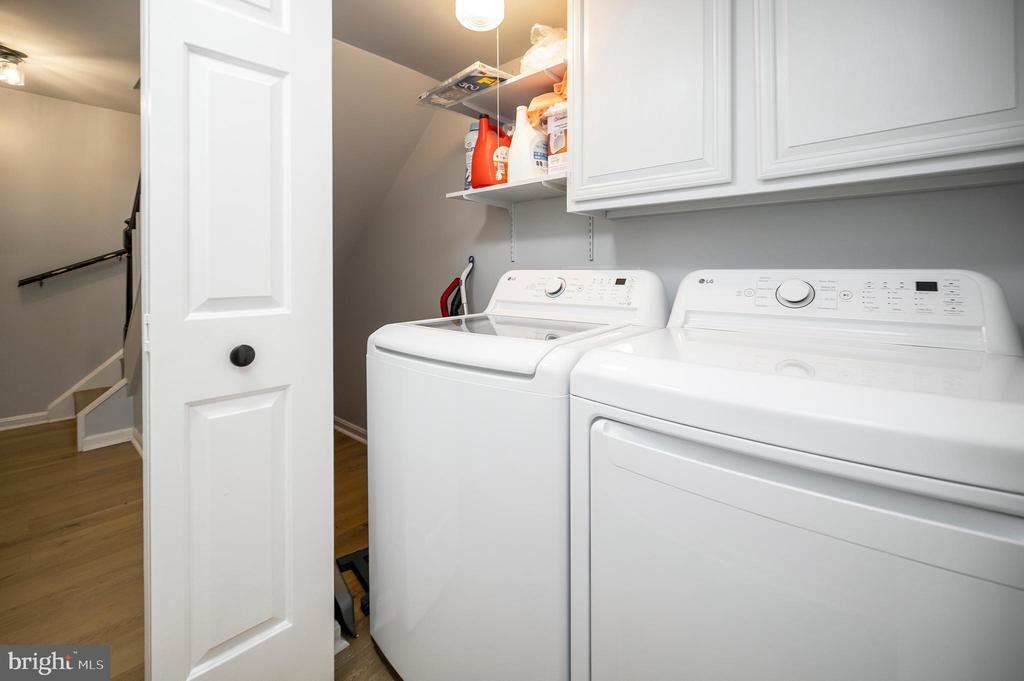 5817 UP A WAY DR, FREDERICKSBURG, Virginia 22407, 3 Bedrooms Bedrooms, ,2 BathroomsBathrooms,Residential,5817 UP A WAY DR,VASP2042538 MLS # VASP2042538