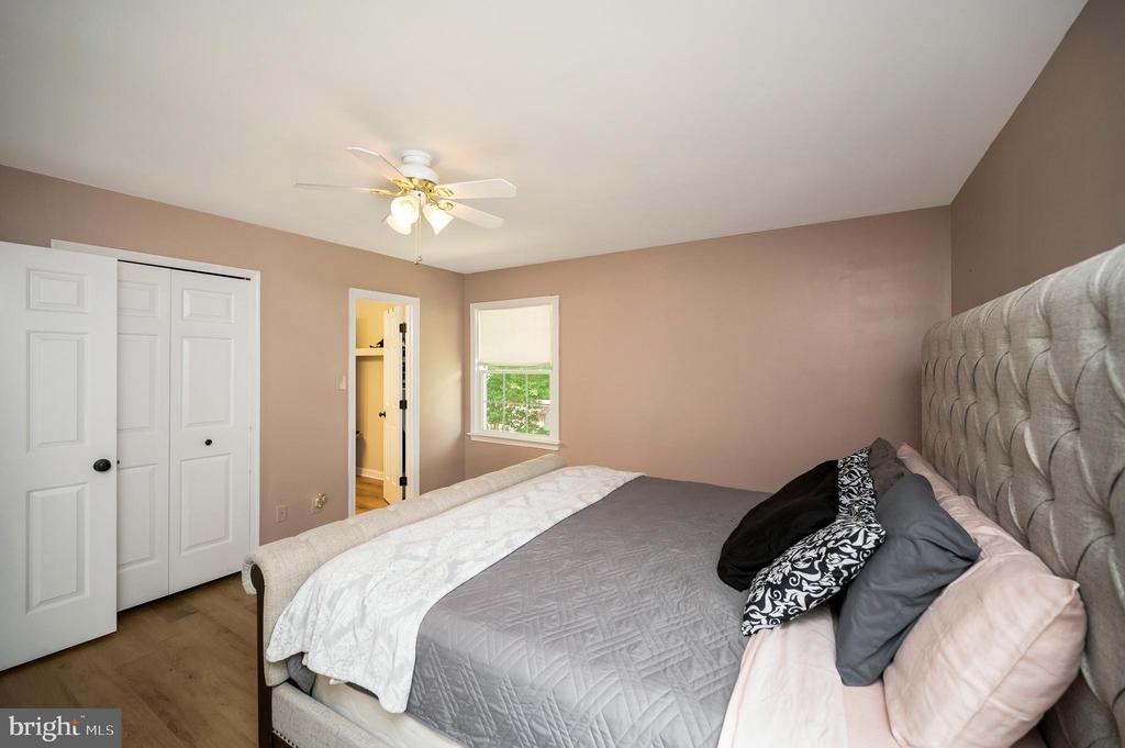 5817 UP A WAY DR, FREDERICKSBURG, Virginia 22407, 3 Bedrooms Bedrooms, ,2 BathroomsBathrooms,Residential,5817 UP A WAY DR,VASP2042538 MLS # VASP2042538