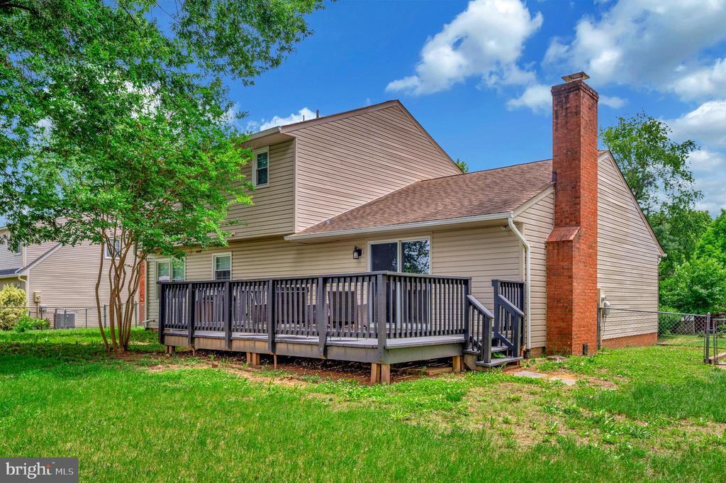 5817 UP A WAY DR, FREDERICKSBURG, Virginia 22407, 3 Bedrooms Bedrooms, ,2 BathroomsBathrooms,Residential,5817 UP A WAY DR,VASP2042538 MLS # VASP2042538