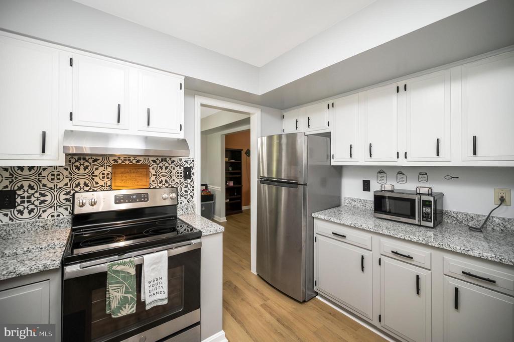 5817 UP A WAY DR, FREDERICKSBURG, Virginia 22407, 3 Bedrooms Bedrooms, ,2 BathroomsBathrooms,Residential,5817 UP A WAY DR,VASP2042538 MLS # VASP2042538