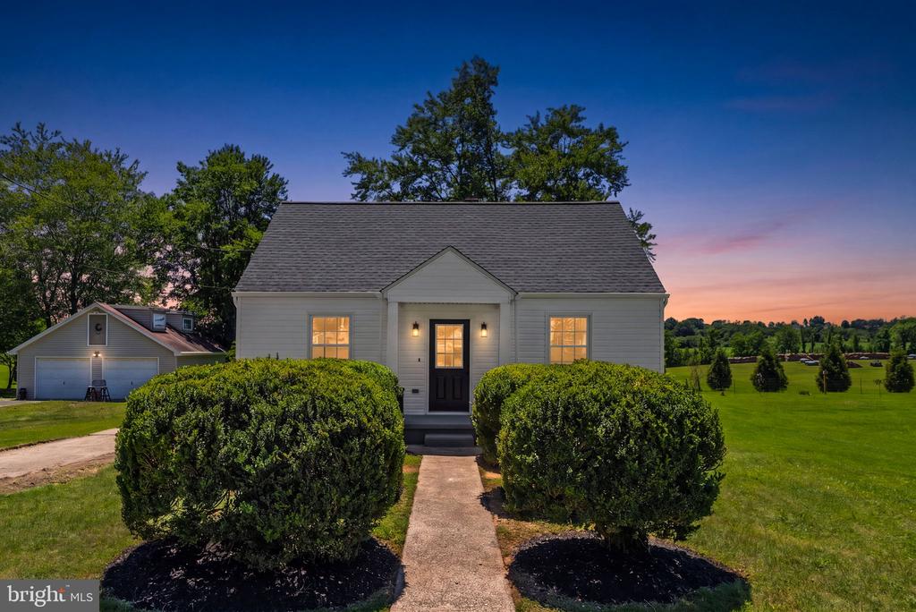 264 MONROE ST, WARRENTON, Virginia 20186, 3 Bedrooms Bedrooms, ,2 BathroomsBathrooms,Residential,264 MONROE ST,VAFQ2022386 MLS # VAFQ2022386