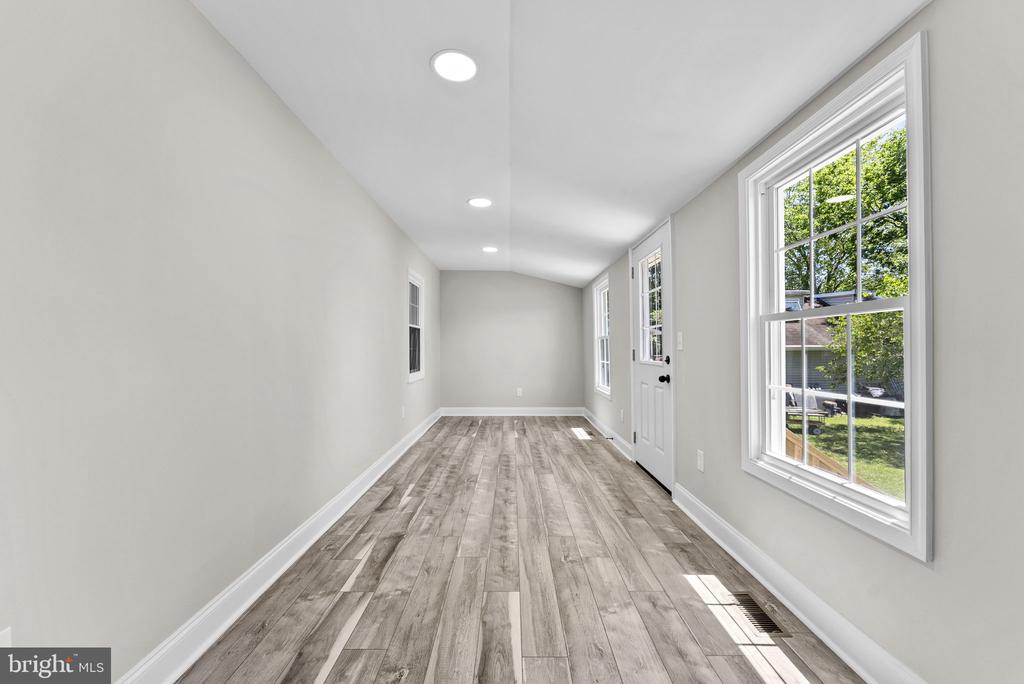 264 MONROE ST, WARRENTON, Virginia 20186, 3 Bedrooms Bedrooms, ,2 BathroomsBathrooms,Residential,264 MONROE ST,VAFQ2022386 MLS # VAFQ2022386